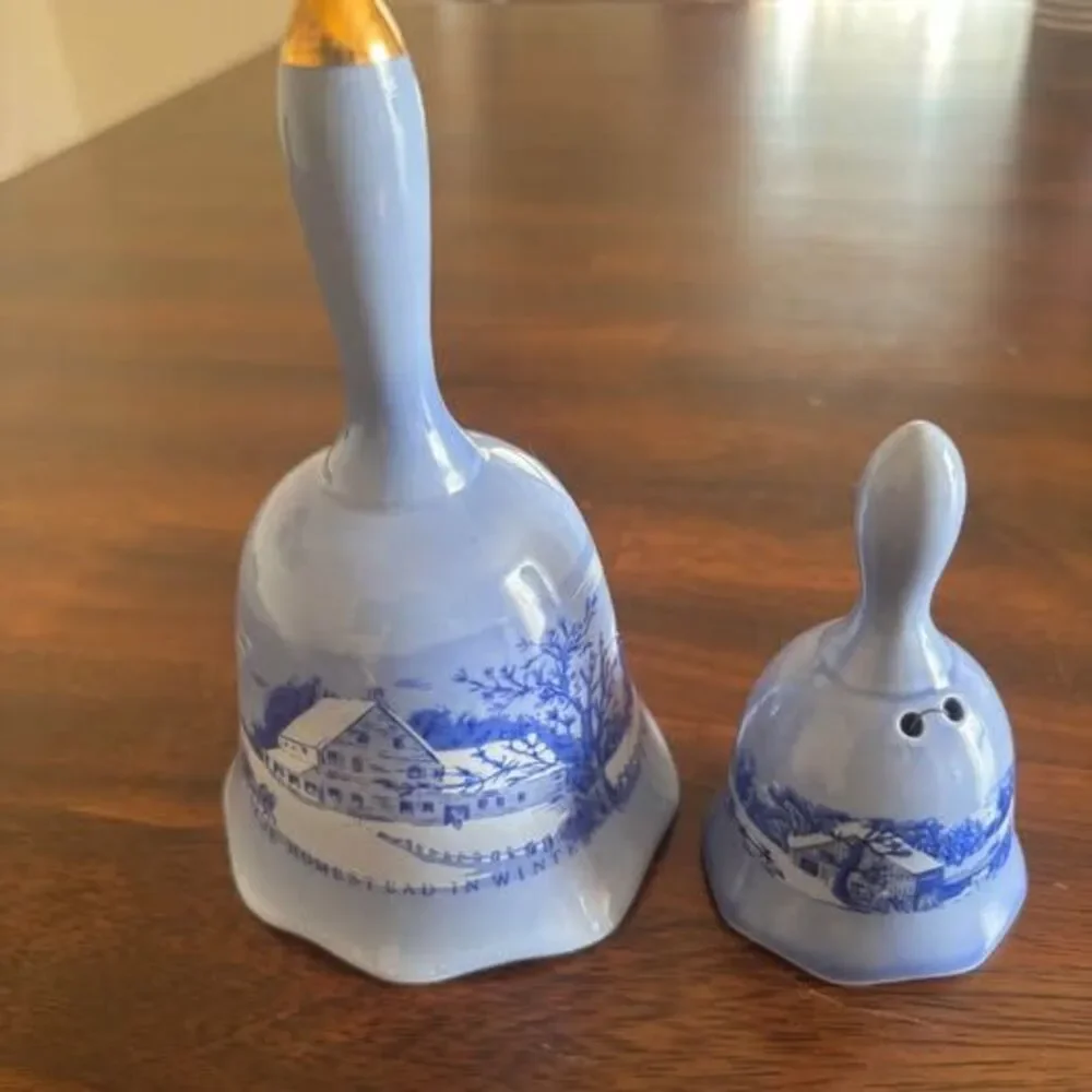 Currier & Ives 'The Homestead in Winter' Ceramic Bells